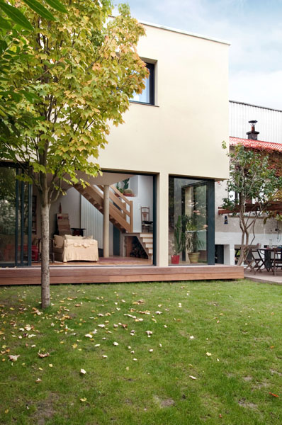 http://olivierchabaud.com/projets/files/gimgs/77_wkb-01.jpg